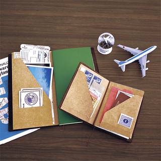 Midori Traveler's Note Passport: 010 Kraft File Folder