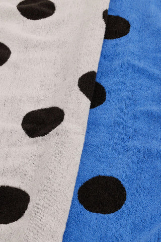 close up of baggu towels with polka dot pattern