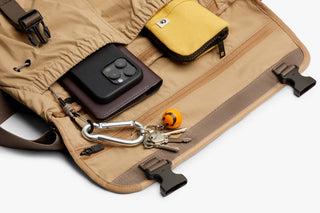 Bellroy Cinch Messenger Bag Sand Dune