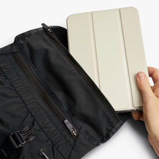 Bellroy Cinch Mini Messenger Black