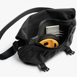 Bellroy Cinch Mini Messenger Black