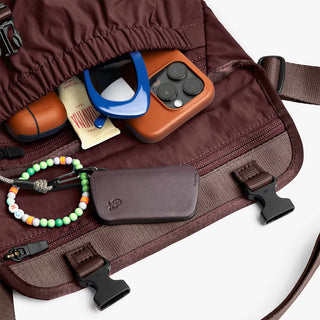 Bellroy Cinch Mini Messenger Burgundy