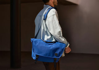 Bellroy Classic Messenger Bag Black