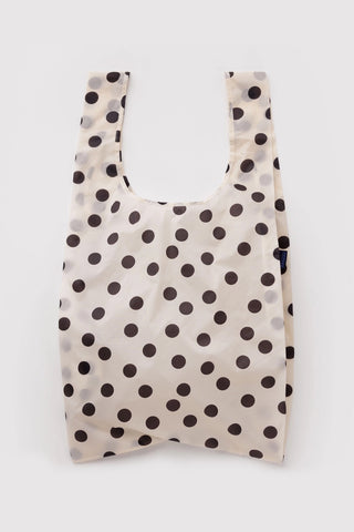 big baggu tote with cream and black polka dots