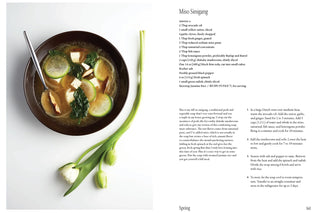 Miso soup with a spoon and green onions on a white background, accompanied by a recipe on the right.