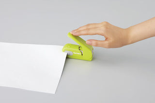 KOKUYO Harinacs Mini Press Stapleless Stapler