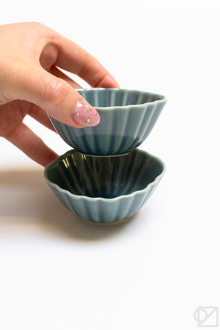 Petite Scallop Oval Ceramic Bowl Smoky Blue