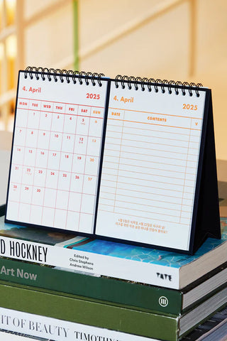 O,LD! 2025 Desk Calendar