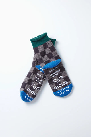 ROTOTO Checkerboard Pile Room Socks