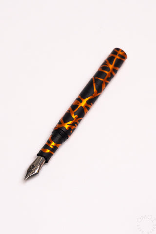 Schon DSGN Anodized Aluminum "Pocket 6" Fountain Pen 3D Orange