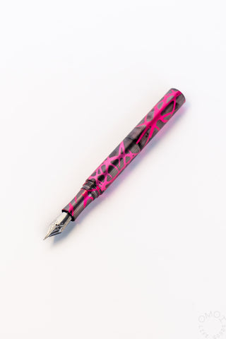 Schon DSGN Anodized Aluminum "Pocket 6" Fountain Pen Pink Smoke