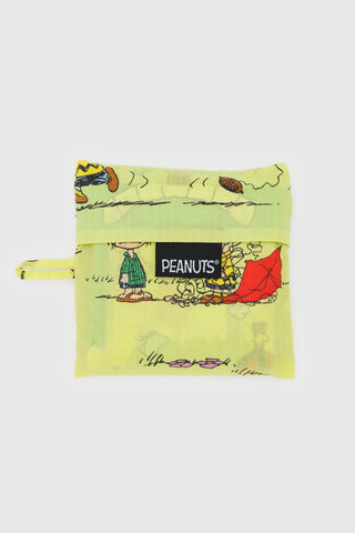 Standard BAGGU Peanuts Kite Eating Tree