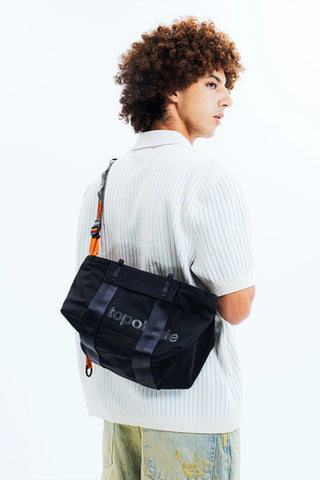 Topologie Summit Duffle Small Black Tech Sateen