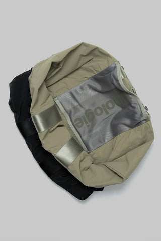 Topologie Summit Tote Wide Medium / Black Tech Sateen