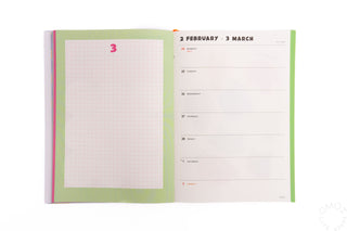 CHIC 2025 Weekly B6 Planner Good Day Bear