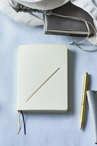 Hobonichi Techo 2025 HON A6 Slash Planner Ivory