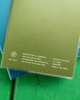 nähe 2027 B6 Slim Weekly Vertical Planner Khaki