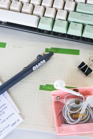 OMOI Philadelphia Uni-Ball Zento Gel Pen