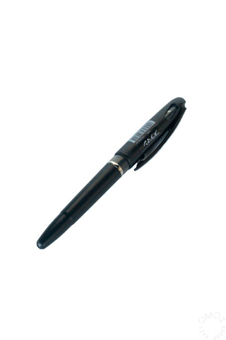 Pentel Tradio marker pen with black ink, slim body and clip