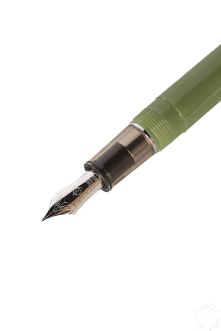 Close up of Sailor chestnut fountain pen nib