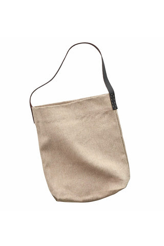 https://omoionline.com/cdn/shop/products/Fog-Linen-Work-Ellie-One-Handle-Bag-Natural-1.jpg?v=1700517173&width=320
