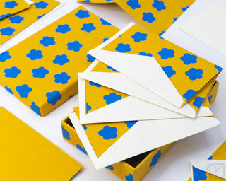 Hataguchi Collective Card Box Set Mieko Flower Orange