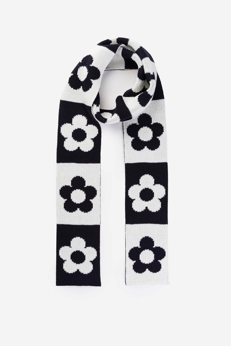 Scarf Scarf Scarf by Verloop, Black White