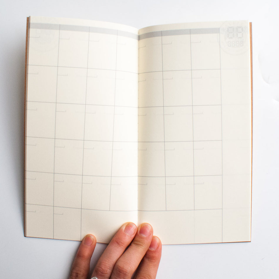 TRAVELER'S COMPANY 017 Open Dated Monthly Planner – Omoi Zakka Shop